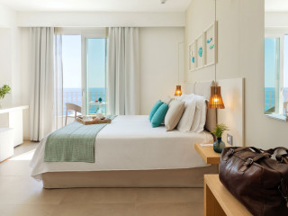 ALBATROS BEACH HOTEL