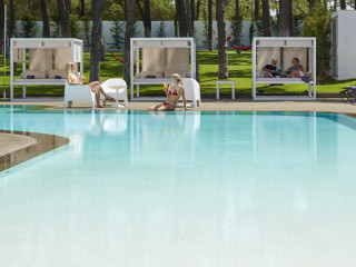 ALCAZAR HOTEL & SPA