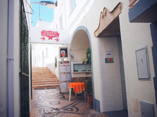 Ale-Hop Albufeira Hostel