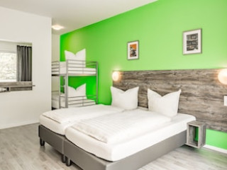 ALECSA AM OLYMPIASTADION