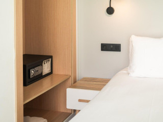 Sharaya Patong Hotel