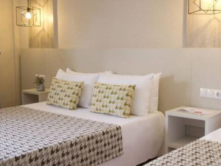 ALEGRIA Plaza Paris & Spa