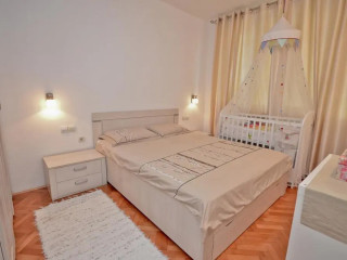 Alex Apartments