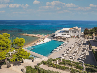 Alexandra Beach Resort & Spa