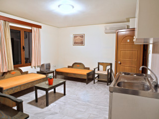 ALEXANDROS M HOTEL