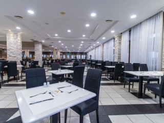 Alexandros Palace Hotel & Suites