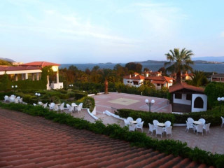 Alexandros Palace Hotel & Suites