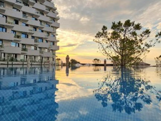 Alezzi Infinity Aparthotel & Spa