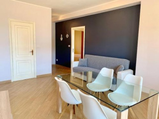 ALGHERO CHARMING APARTMENTS, STEPS FROM THE BEACH