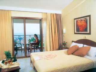 Alia Palace