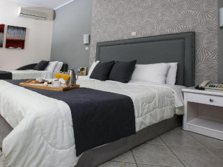 Alia Palace Hotel