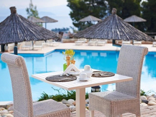 Alia Palace Luxury Resort Hotel & Villas