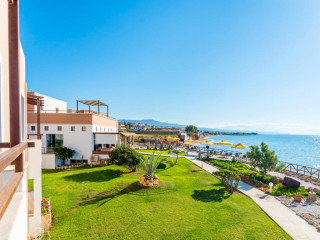 ALKIONIS BEACH HOTEL APARTMENTS