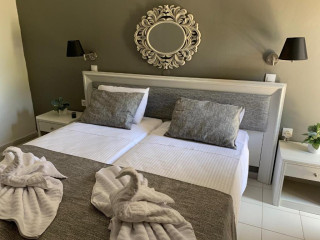Alkyonides Boutique Hotel