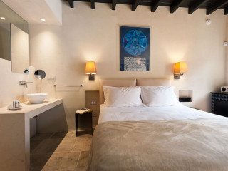 Allegory Boutique Hotel