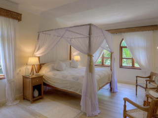 Almanara Luxury Villas