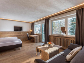 Almhof Kitzlodge - Alpine Lifestyle Hotel