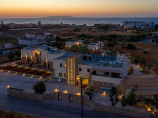 Aloe Boutique Hotel Powered By Anissa Beach