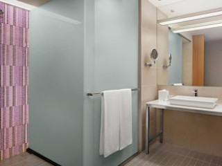 ALOFT KUALA LUMPUR SENTRAL