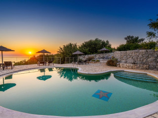 Aloni Cottages
