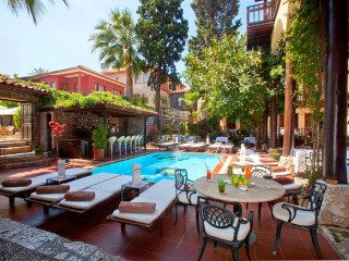 ALP PASA BOUTIQUE HOTEL