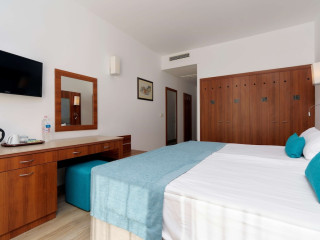 Alua Helios Bay