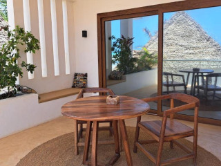 Aluna Beach Apartments