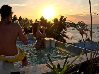 Aluna Beach Apartments