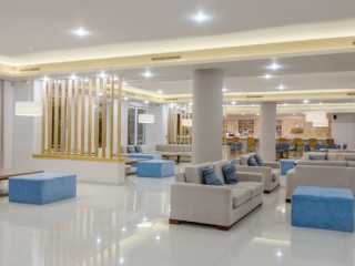 ALYKANAS VILLAGE RESORT