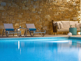 Amada Colossos Resort