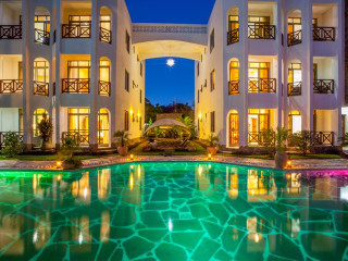 AMANI LUXURY APARTMENTS