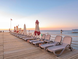 AMARA LUXURY RESORT & VILLAS