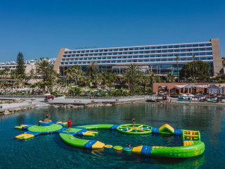 AMATHUS BEACH HOTEL