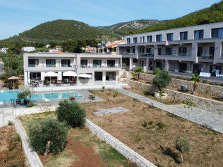 Amazing Rachoni Hotel