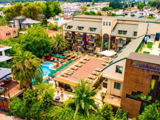 AMBASSADOR PLAZA KEMER