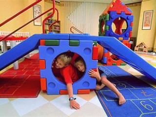 AMBASSADOR ROW SUITES BY LANSON PLACE