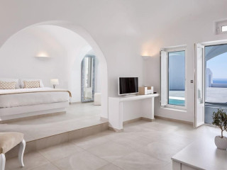 Amber Light Hotel