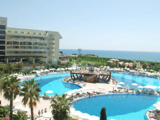 AMELIA BEACH RESORT