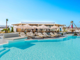Amethyst Luxury Suites