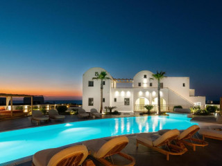 Amethyst Luxury Suites