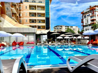 AMH Hotel Durres