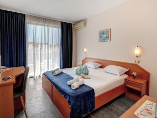 Amon Ra Family Hotel