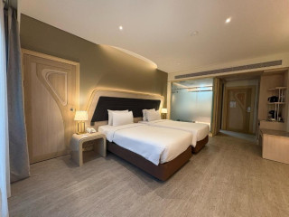 Amora Beach Resort Phuket