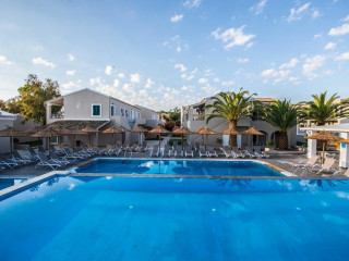 Amour Holiday Resort