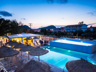 Amour Holiday Resort (Adults Only 18+)