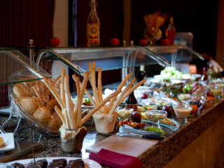 AMPHORAS BEACH EX: SHORES AMPHORAS