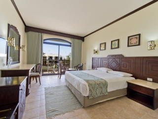 Amphoras Hotel