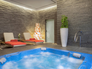 Amwaj Rotana - Jumeirah Beach