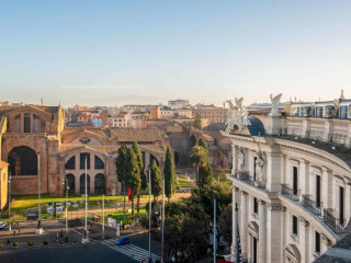 Anantara Palazzo Naiadi Rome Hotel