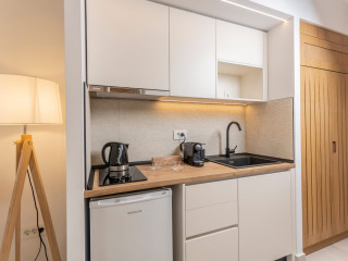 Anastasia Apartments & Studios